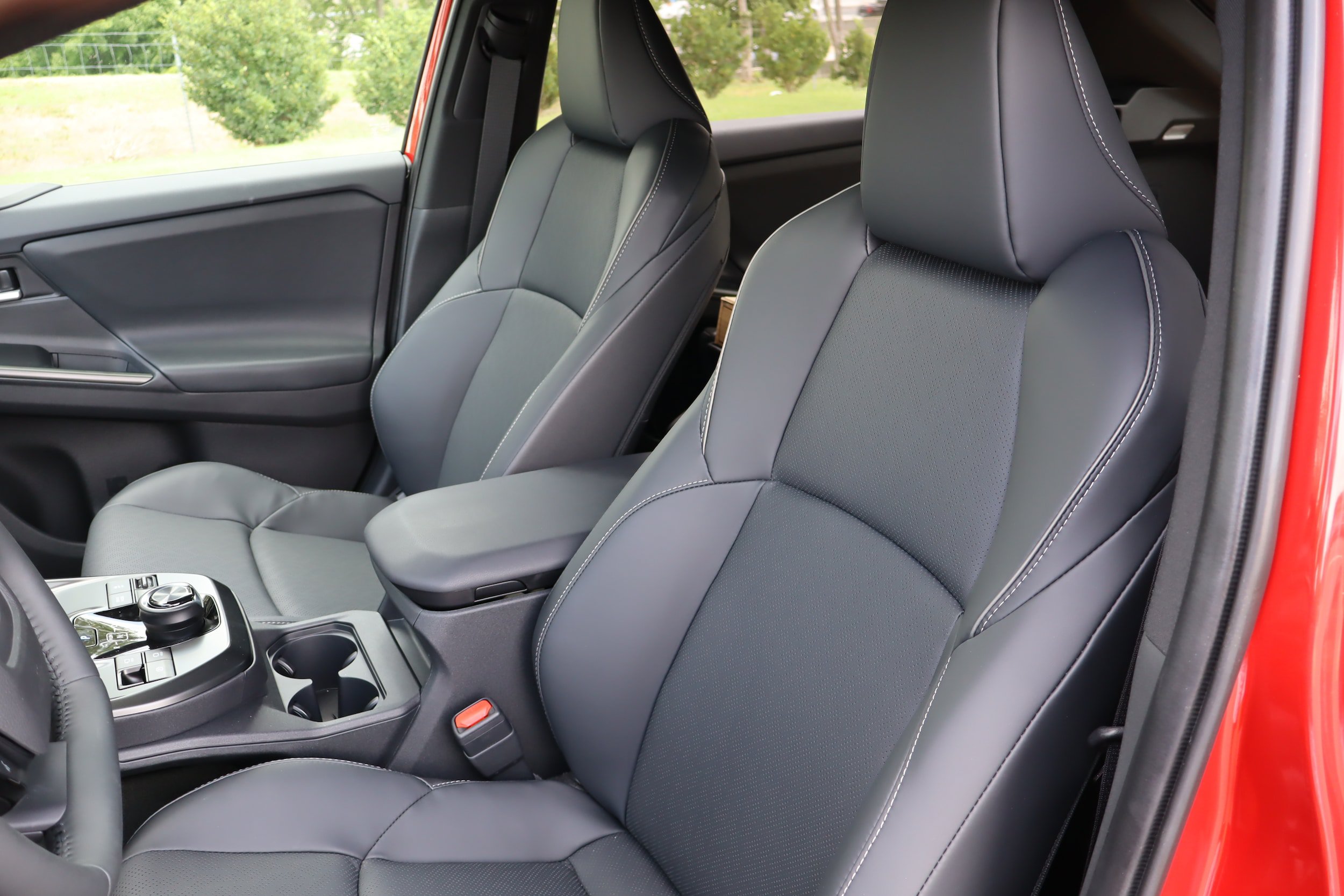 New 2026 Subaru Solterra AWD/4WD image 11