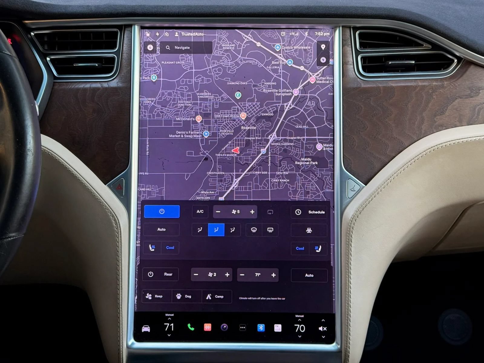 Used 2016 Tesla Model X 90D AWD/4WD image 17