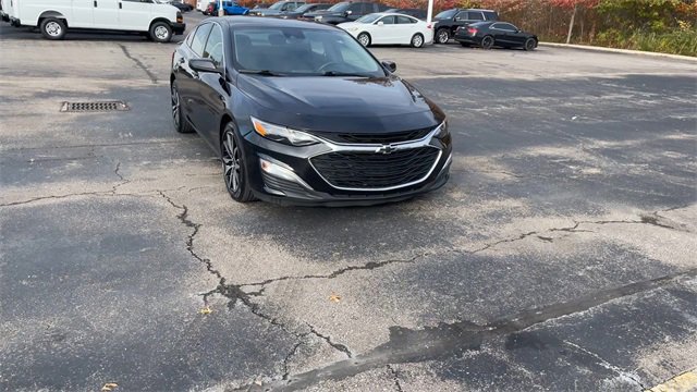 Certified 2023 Chevrolet Malibu RS w/ LPO, Floor Liner Package image 2