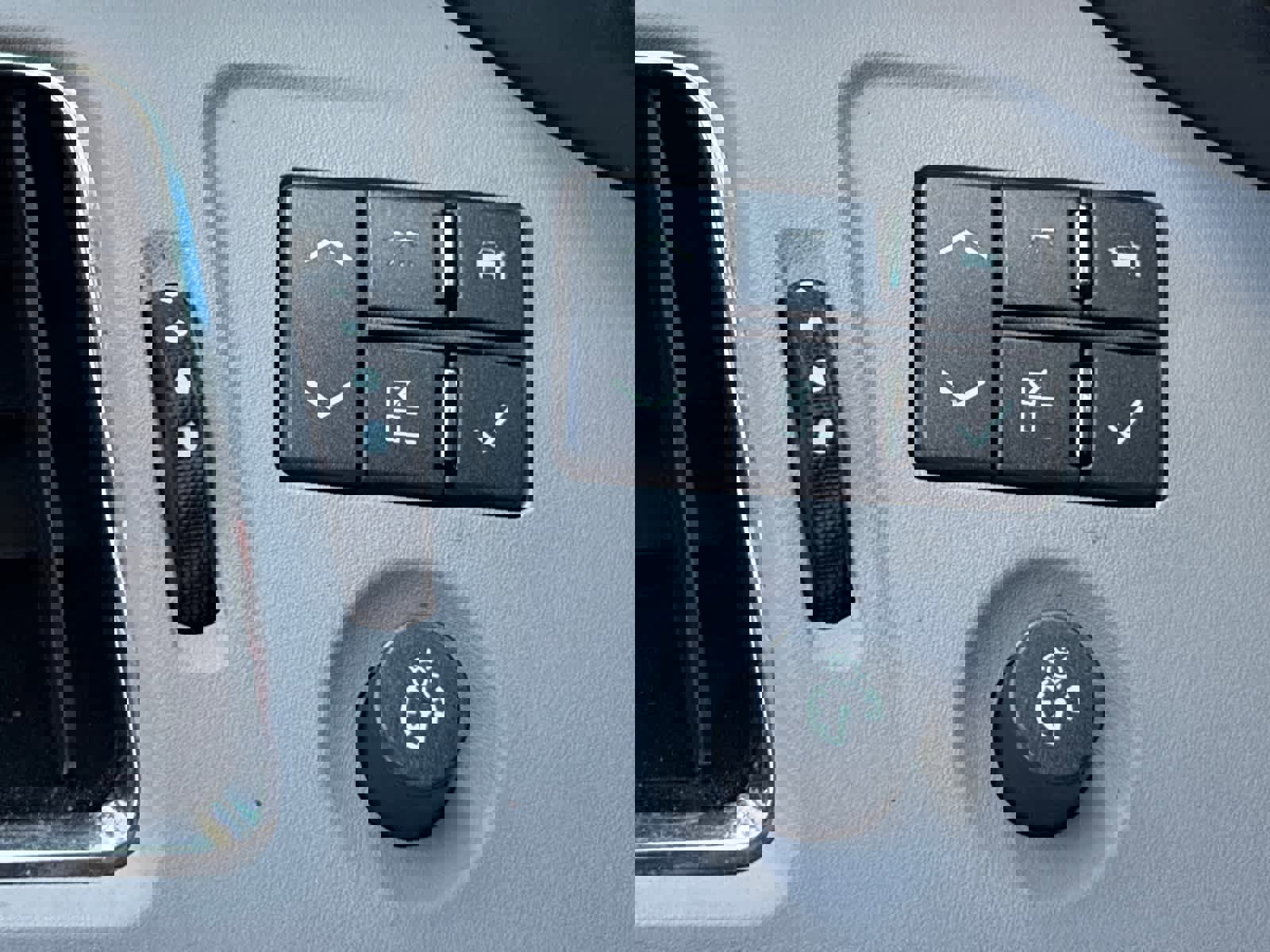 Used 2010 Cadillac CTS Performance image 17