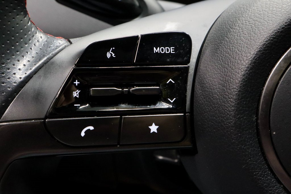 Certified 2022 Hyundai Tucson N Line image 28