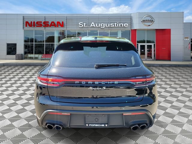 Used 2023 Porsche Macan S AWD/4WD image 3