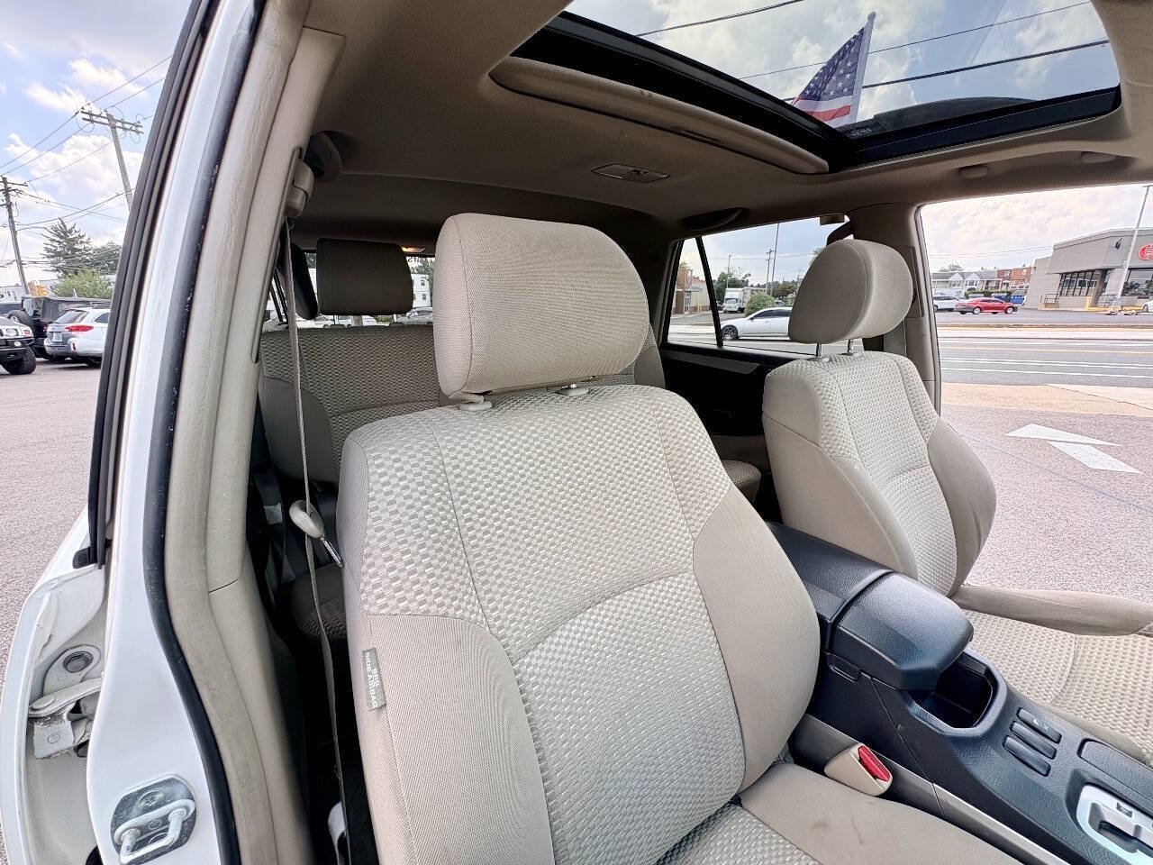 Used 2007 Toyota 4Runner SR5 AWD/4WD image 33