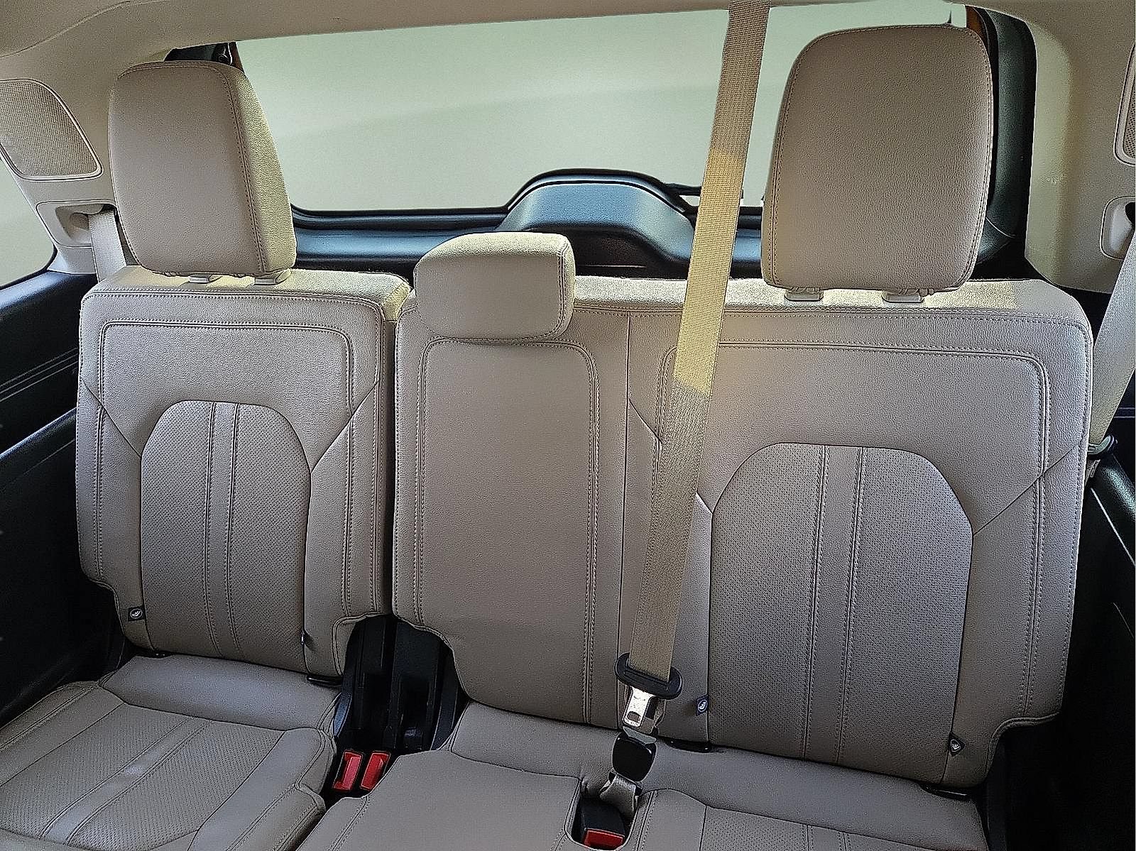 Used 2024 Ford Expedition Limited AWD/4WD image 11