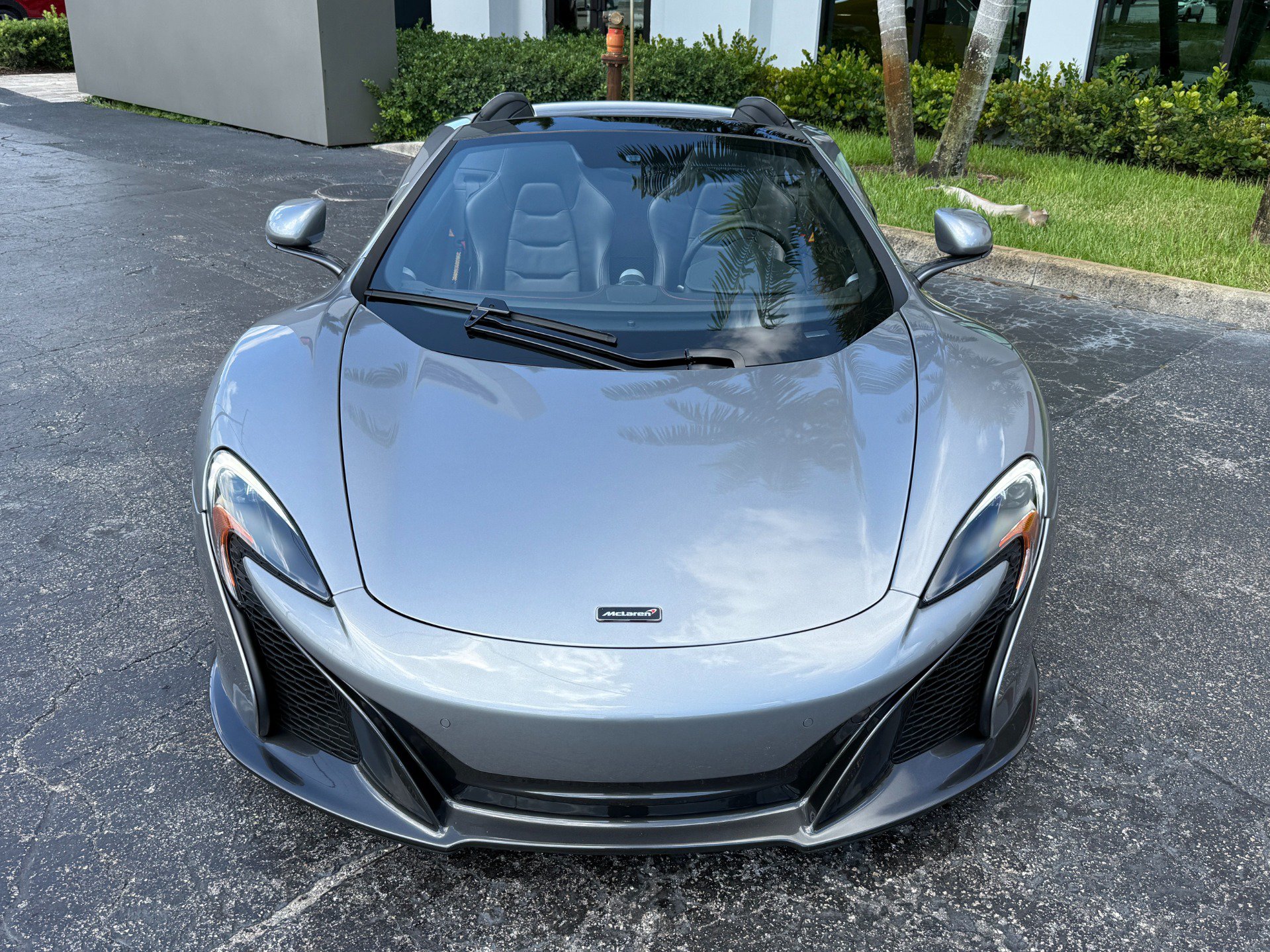 Used 2015 McLaren 650S Spider RWD image 5