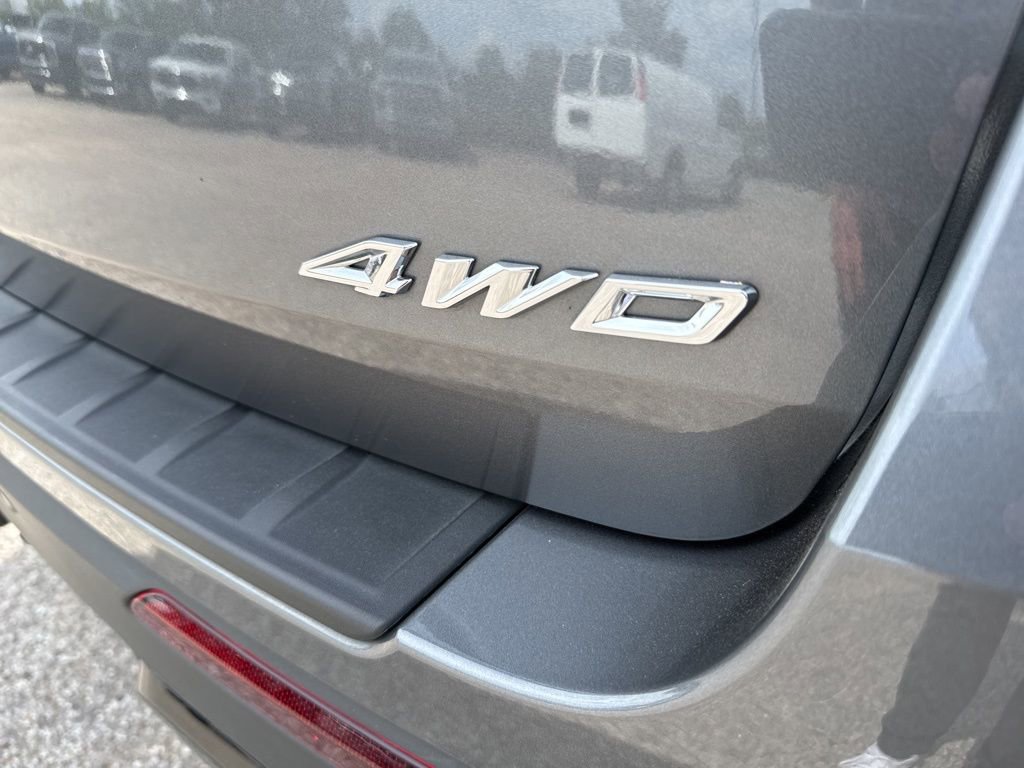 Used 2025 Ford Explorer ST-Line w/ Premium Package AWD/4WD image 11