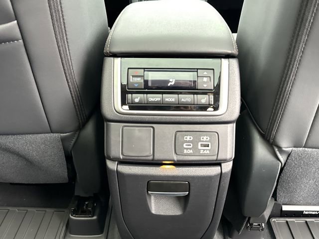New 2026 Subaru Ascent Limited Bronze image 25