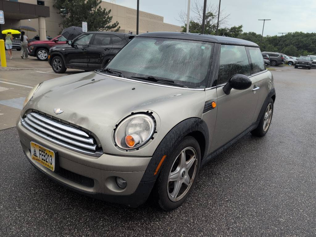 Used 2008 MINI Cooper Hardtop FWD image 1