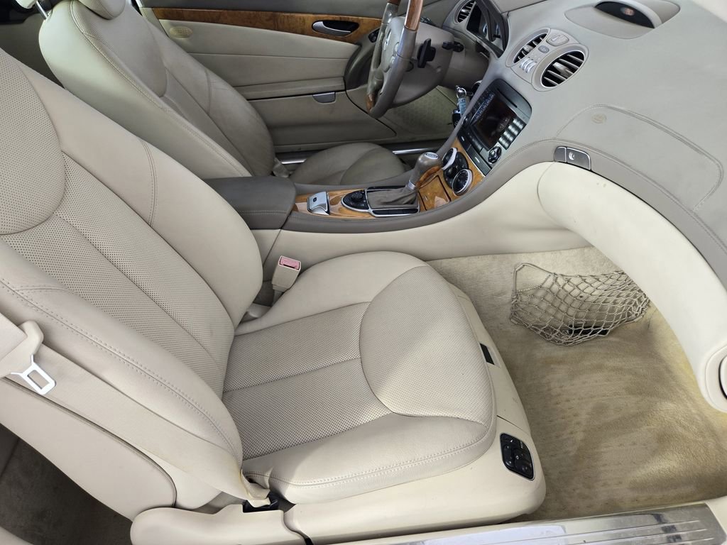 Used 2007 Mercedes-Benz SL 550 image 17