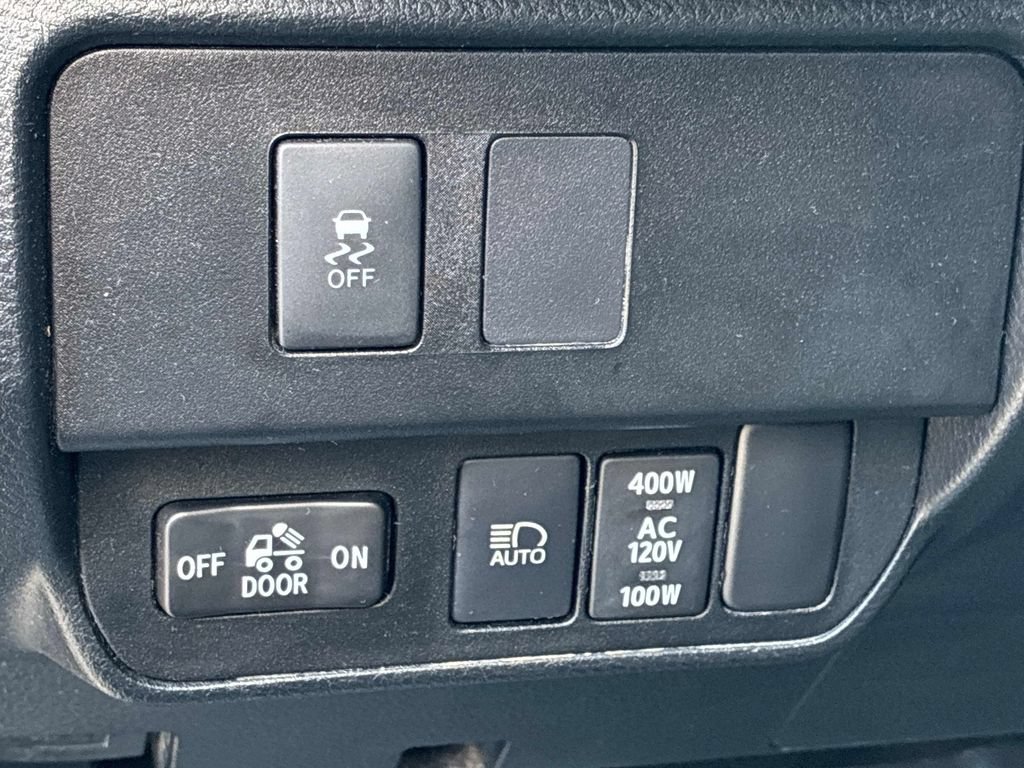 Used 2021 Toyota Tacoma 4x4 Double Cab w/ Tacoma SR5 Package image 27