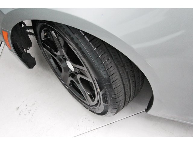 Used 2023 Chevrolet Camaro LT RWD image 7