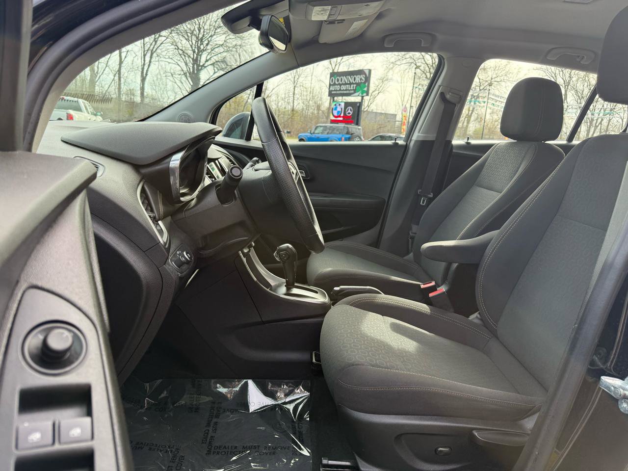 Used 2019 Chevrolet Trax LS FWD image 16
