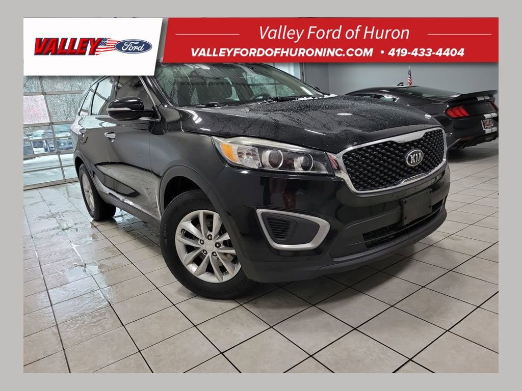 Used 2016 Kia Sorento LX image 1