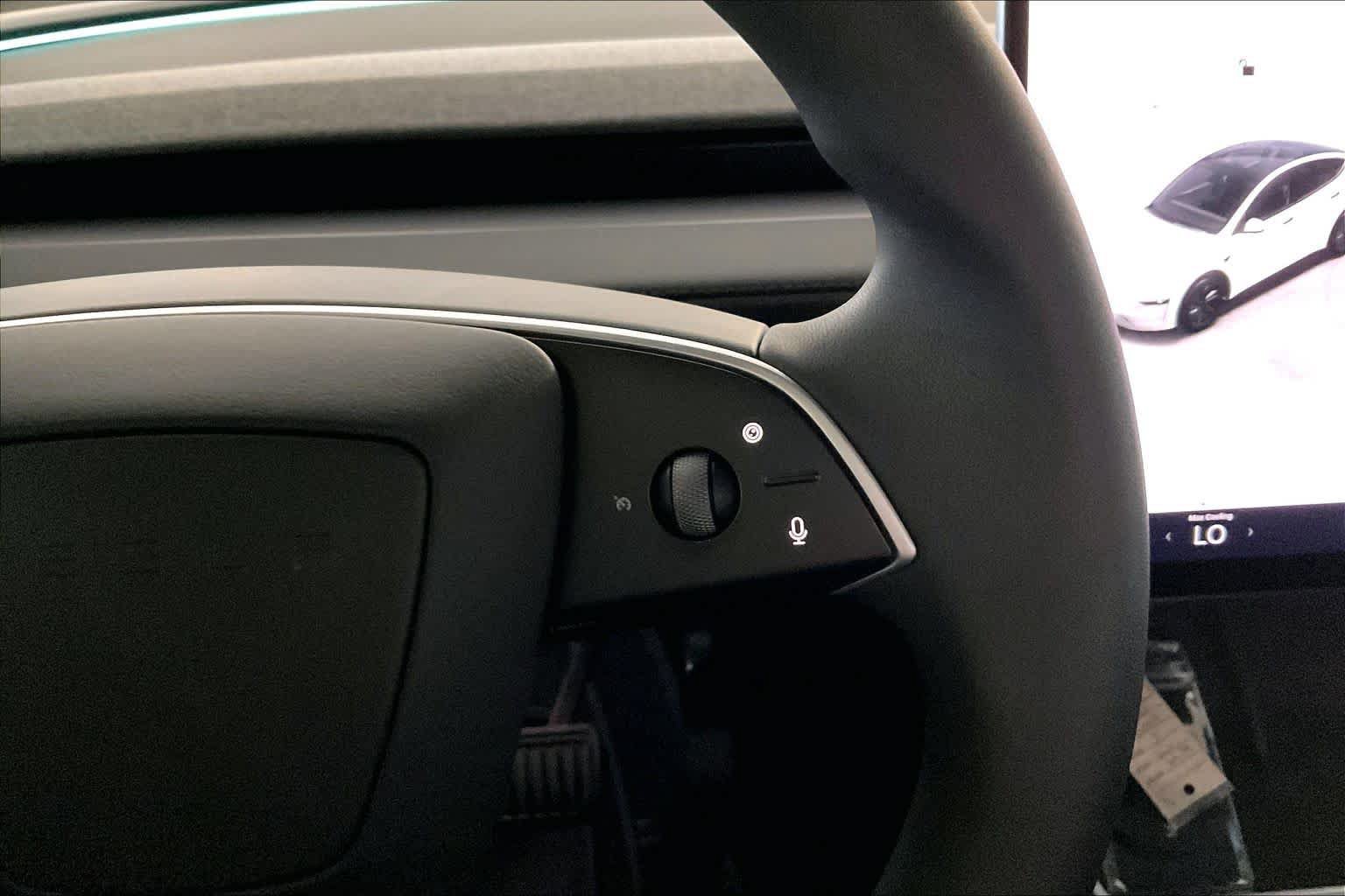 Used 2026 Tesla Model Y 2WD image 22