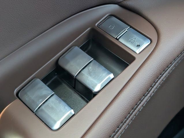 New 2026 Lincoln Navigator Reserve AWD/4WD image 24
