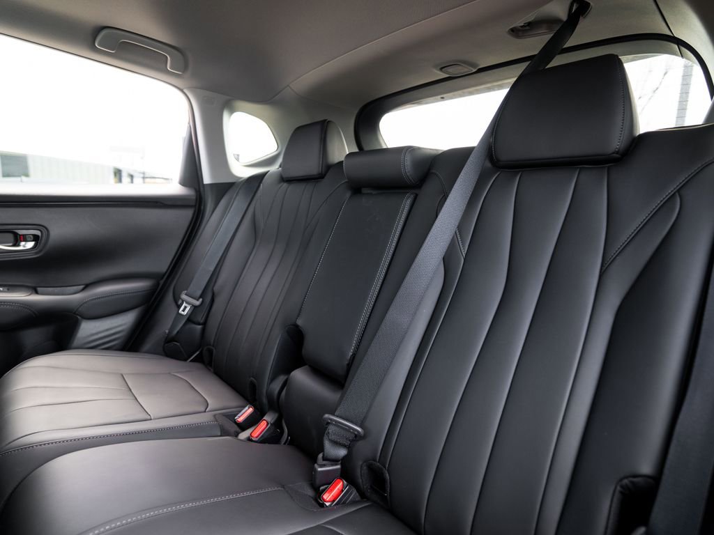 Certified 2025 Acura ADX AWD image 37