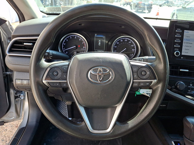 Used 2021 Toyota Camry LE FWD image 18