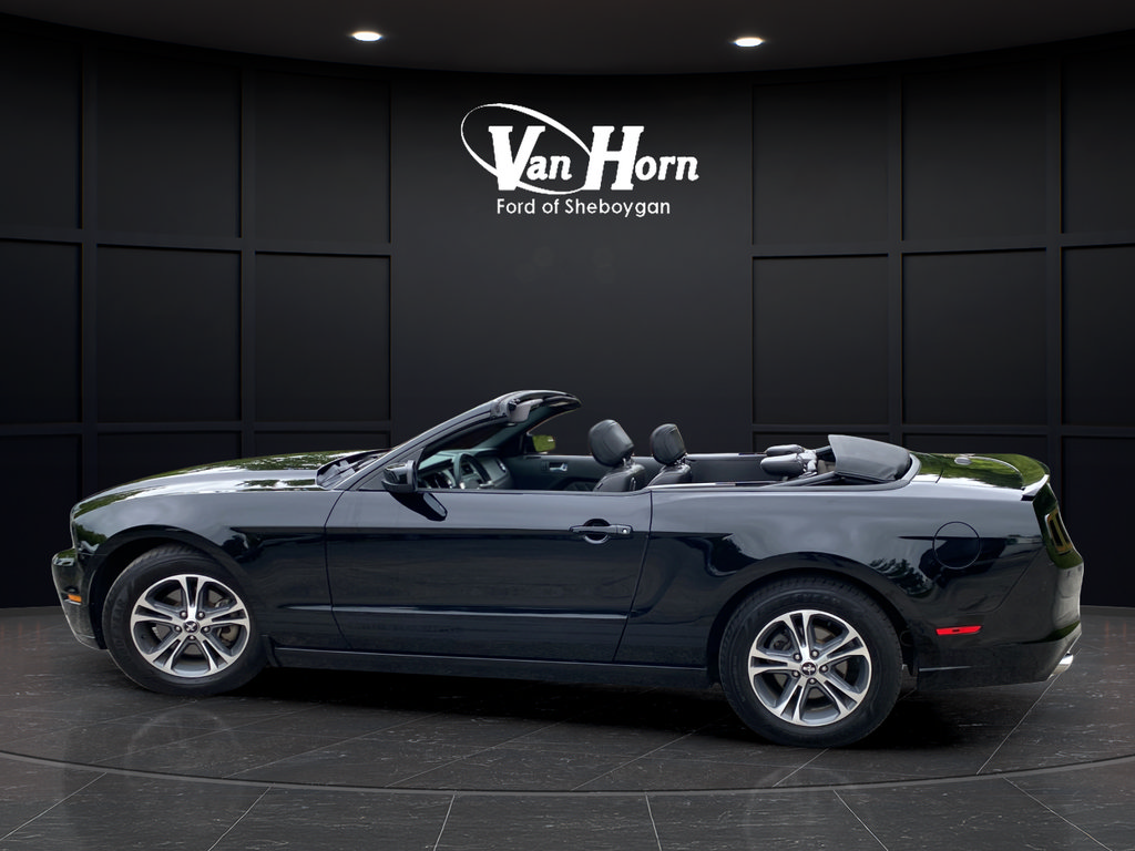 Used 2014 Ford Mustang Premium w/ Comfort Package RWD image 7