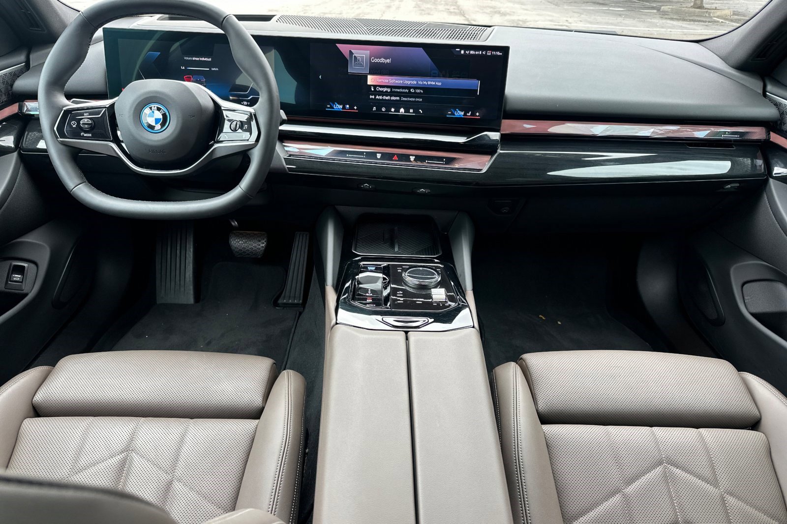 Certified 2024 BMW i5 eDrive40i w/ Premium Package image 17