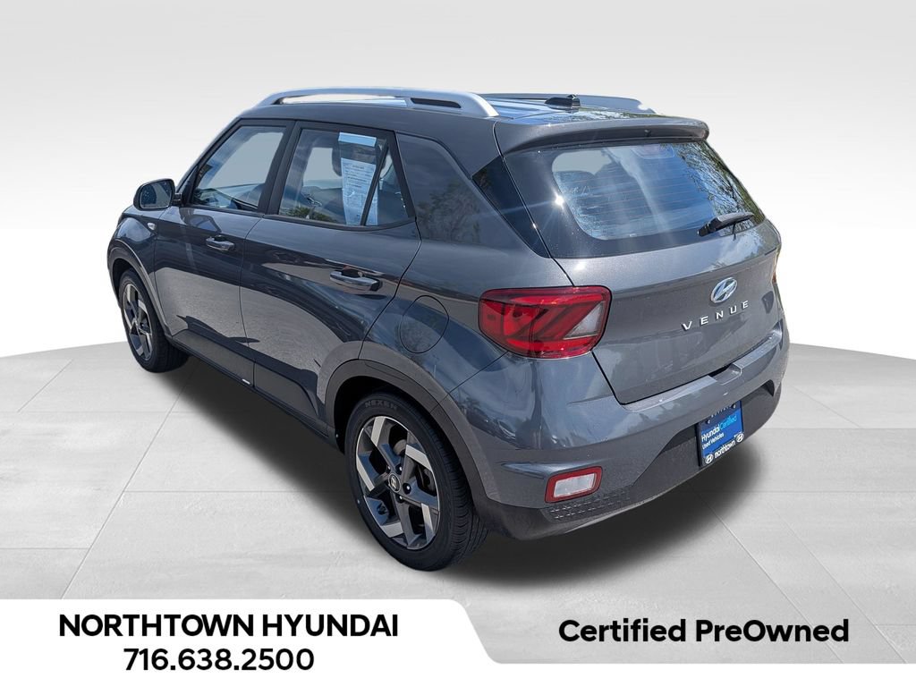 Certified 2023 Hyundai Venue SEL w/ Cargo Package FWD image 4