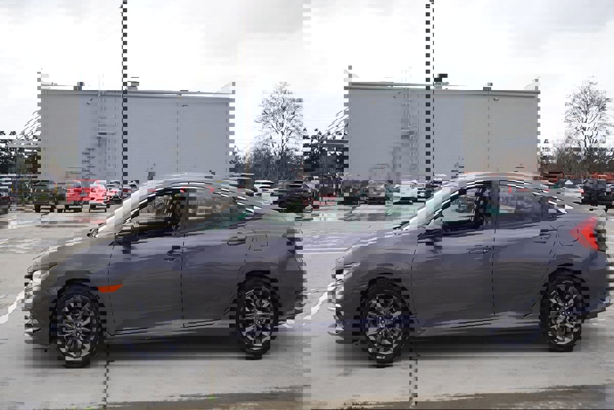 Used 2019 Honda Civic EX-L image 3