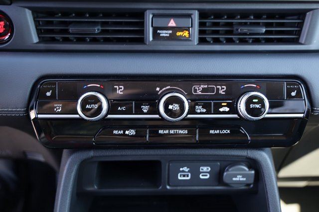 New 2025 Honda Pilot Touring image 22