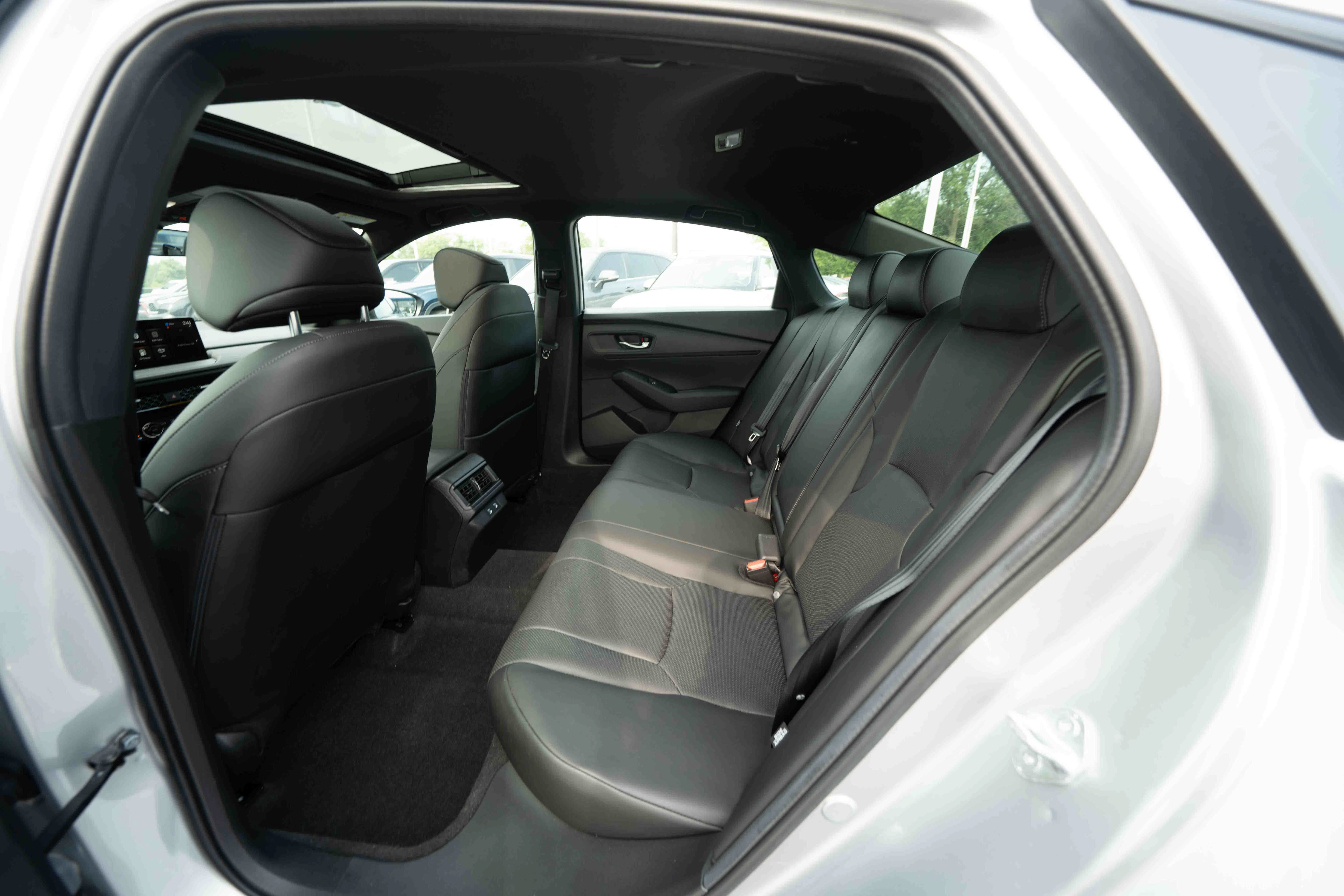 Certified 2025 Honda Accord Sport image 23