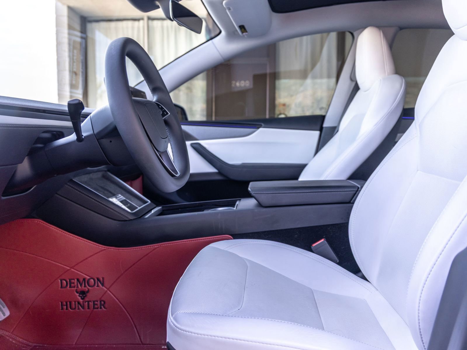 Used 2026 Tesla Model Y 2WD image 10