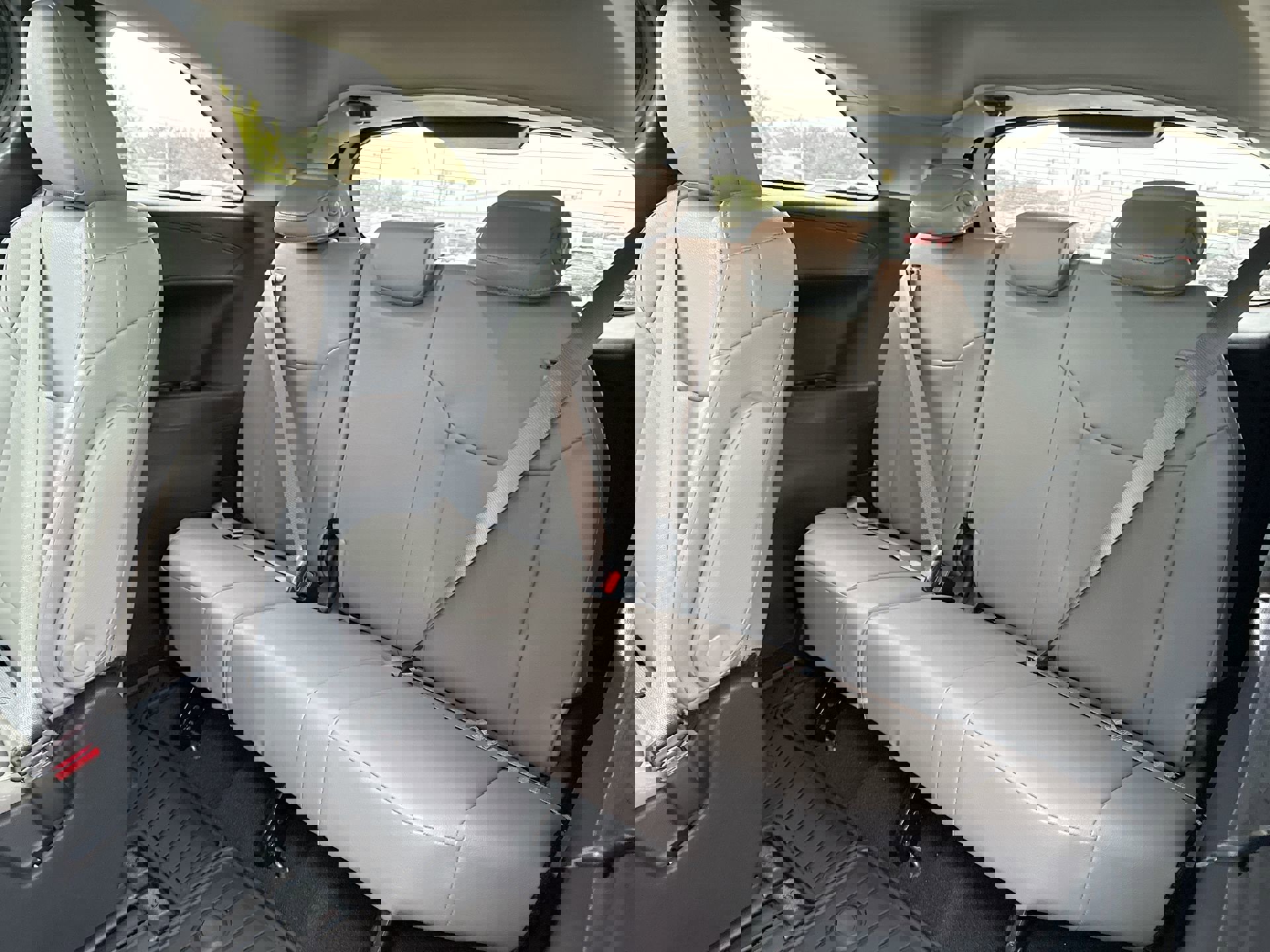 Certified 2025 Toyota Sienna XLE image 26