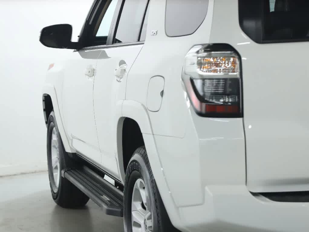 Certified 2023 Toyota 4Runner SR5 Premium w/ Moonroof Package AWD/4WD image 47