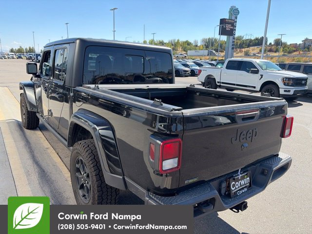 Used 2023 Jeep Gladiator Sport AWD/4WD image 8