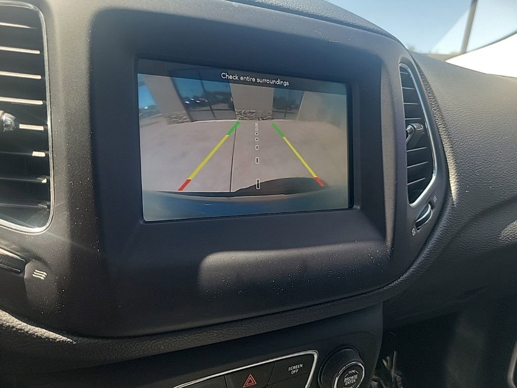 Used 2019 Jeep Compass Latitude w/ Popular Equipment Group FWD image 30