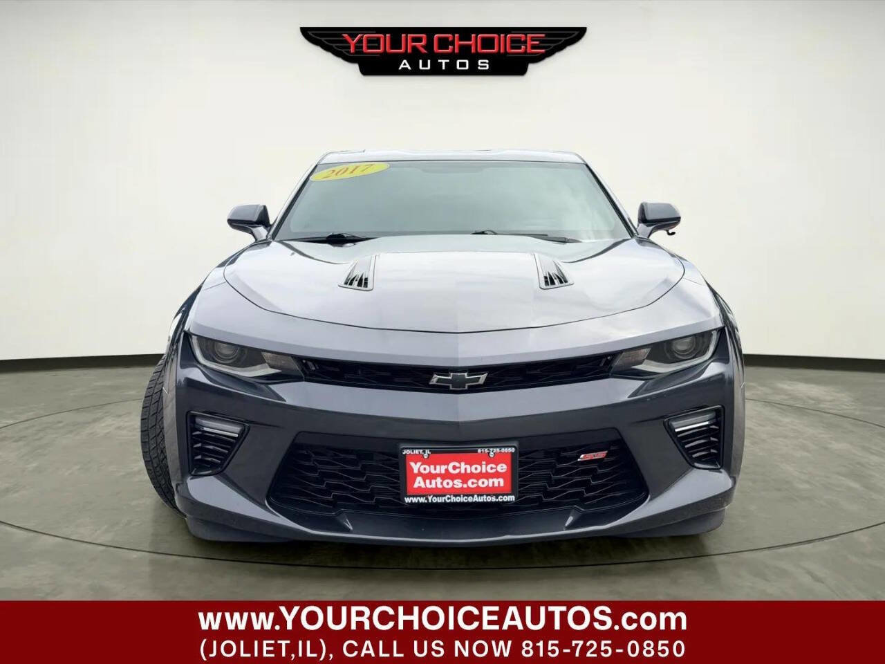 Used 2018 Chevrolet Camaro SS RWD image 9