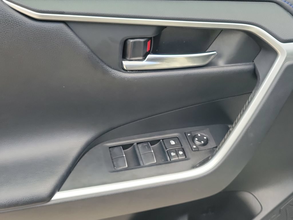 Certified 2020 Toyota RAV4 XSE AWD/4WD image 20
