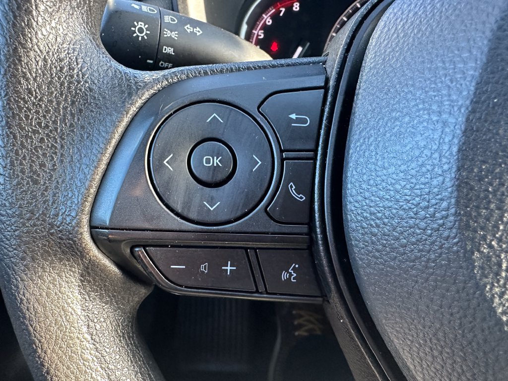 Certified 2025 Toyota RAV4 LE AWD/4WD image 21