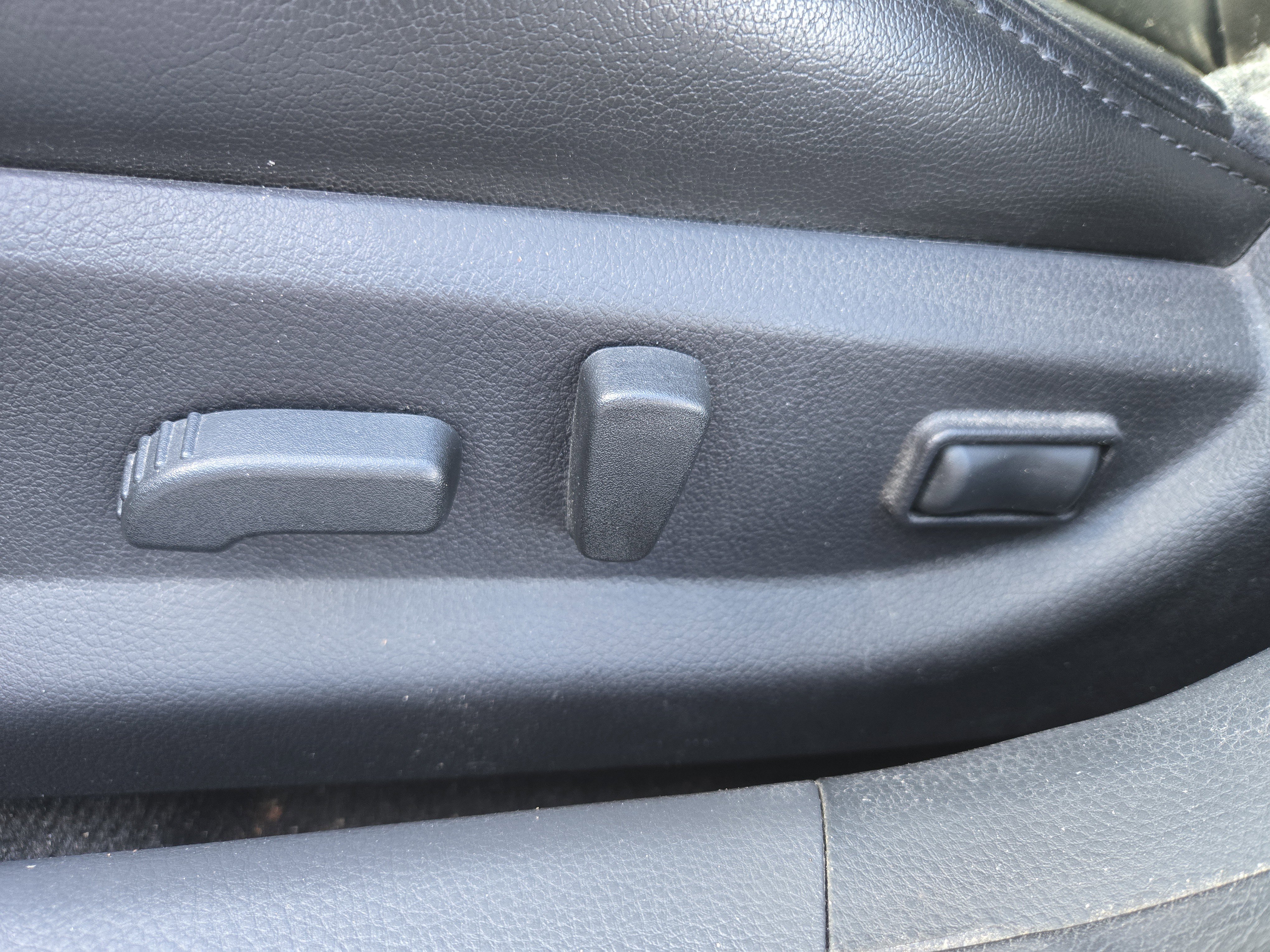 Used 2012 Nissan Altima 2.5 SL w/ 2.5SL Pkg image 13