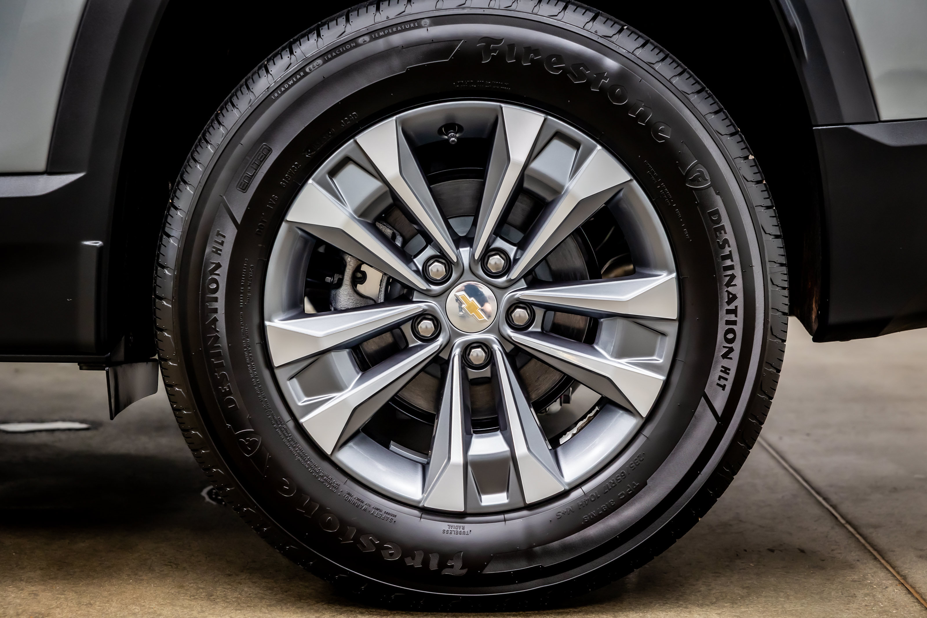 Used 2025 Chevrolet Equinox LT FWD image 33