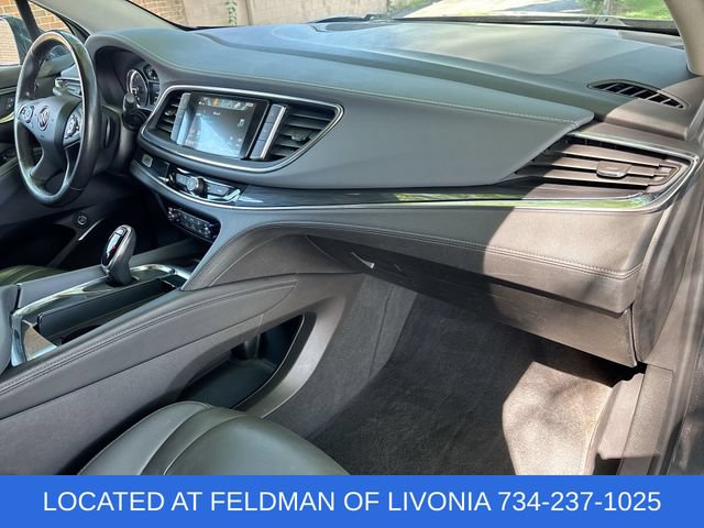 Used 2019 Buick Enclave Essence AWD/4WD image 28