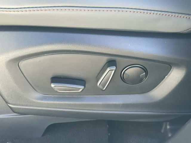 New 2026 Ford Explorer Active w/ Active Comfort Package image 18