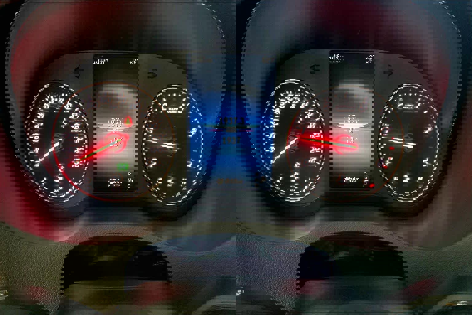 Used 2025 Mercedes-Benz Sprinter 2500 image 18