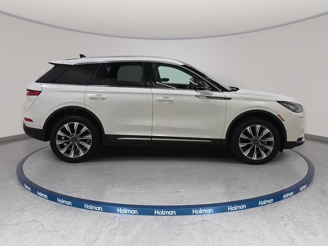 Certified 2022 Lincoln Corsair Reserve w/ Equipment Group 201A AWD/4WD image 4