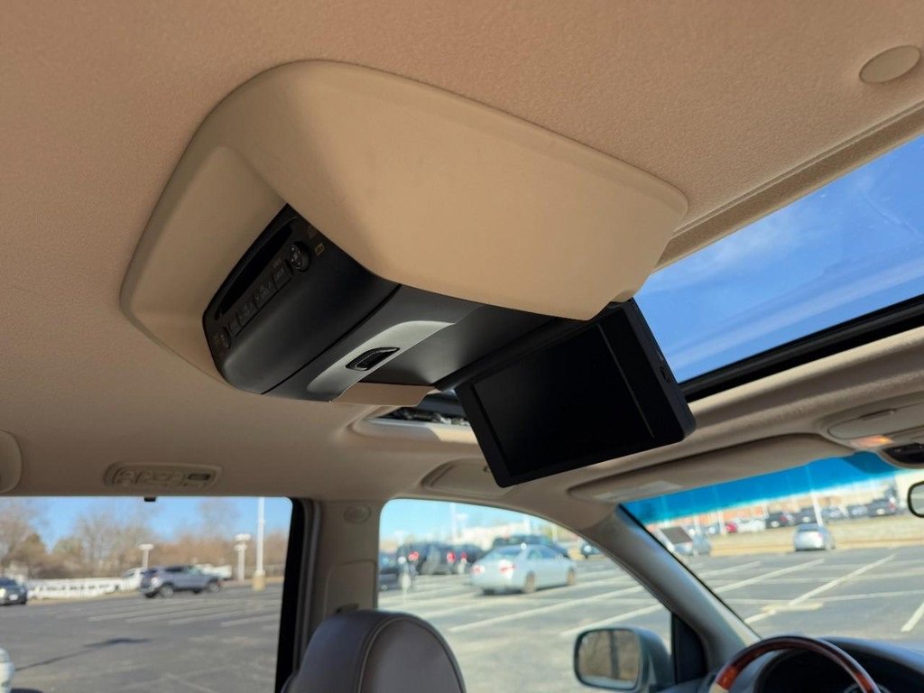 Used 2005 Toyota Sienna XLE Limited image 13