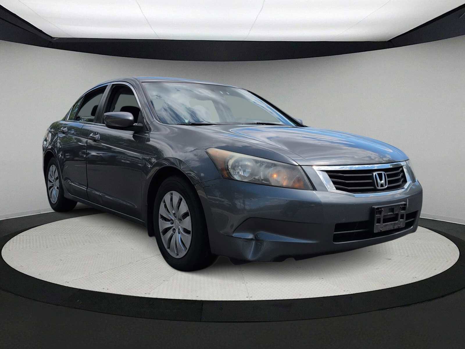 Used 2010 Honda Accord LX image 2