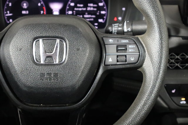 Used 2025 Honda Accord SE image 10