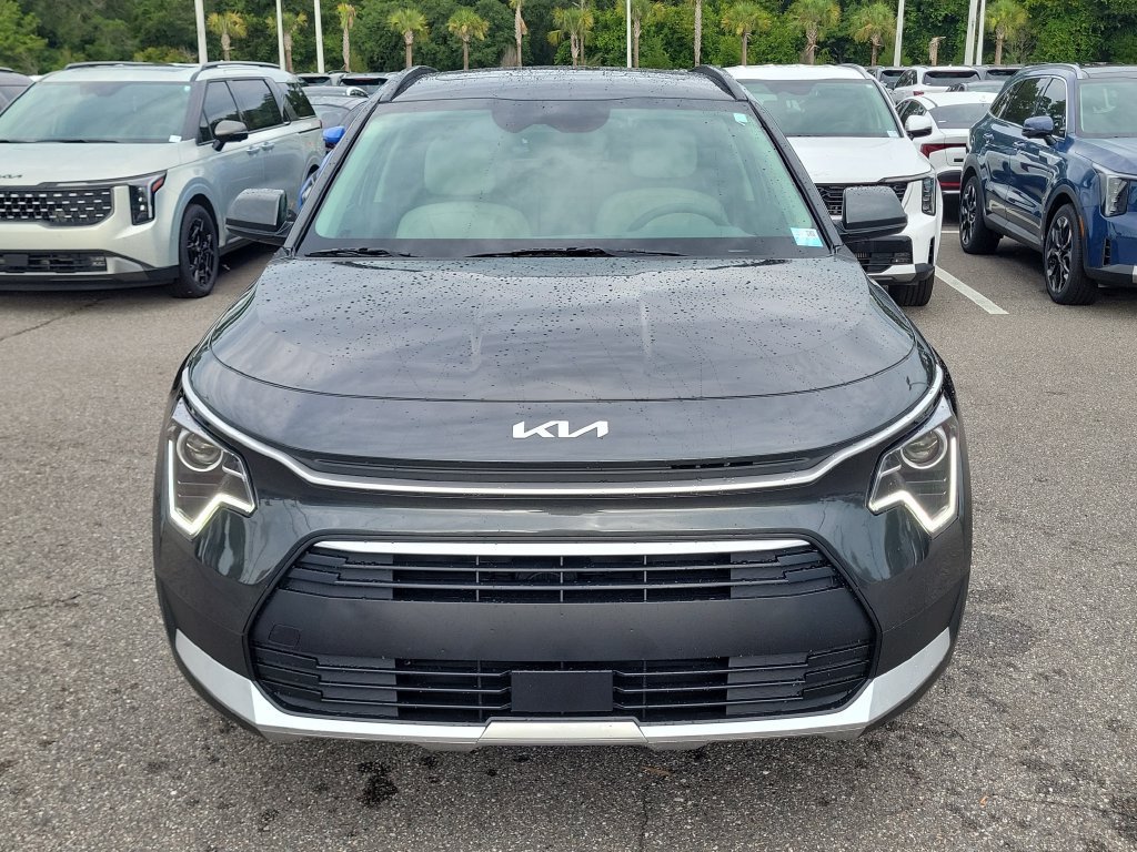 New 2026 Kia Niro EX w/ EX Premium Package FWD image 2