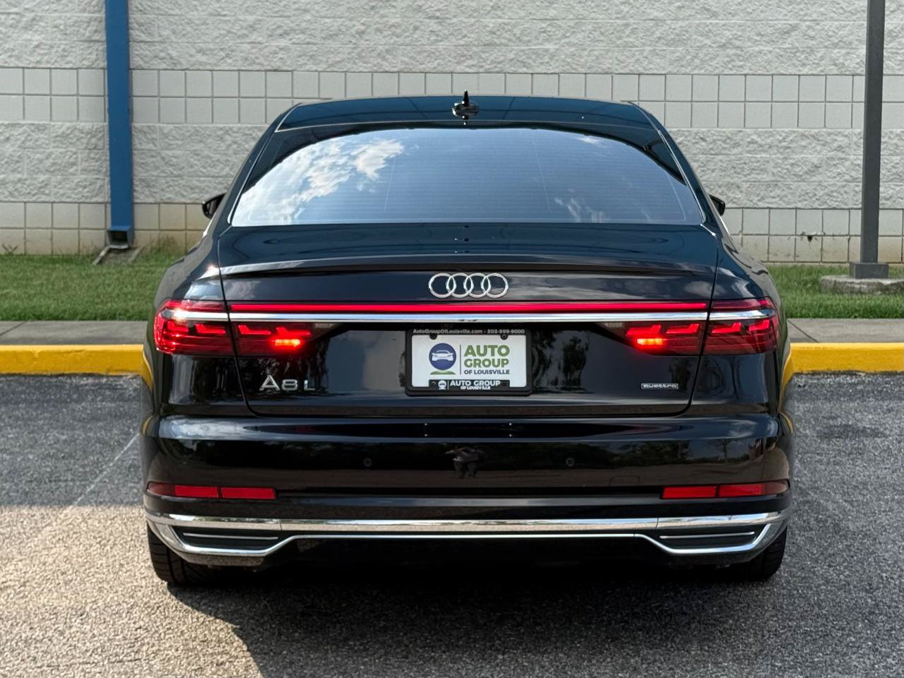Used 2019 Audi A8 L 3.0T w/ Executive Package AWD/4WD image 6