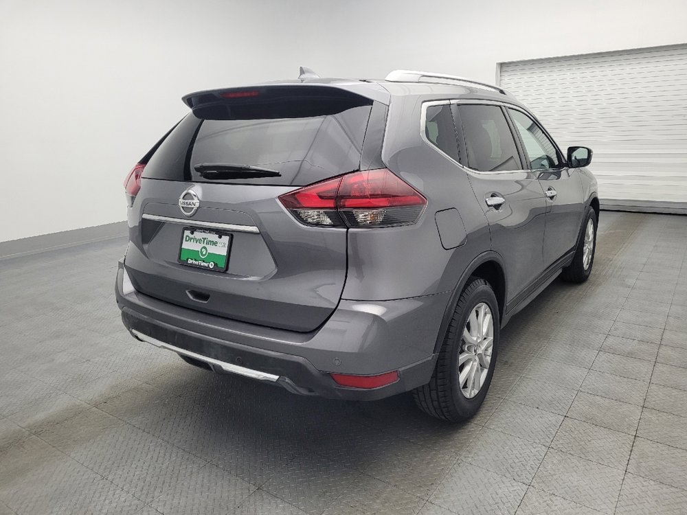 Used 2019 Nissan Rogue SV image 9