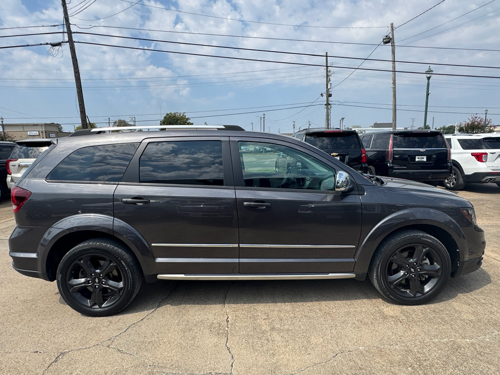 Used 2020 Dodge Journey Crossroad w/ Popular Equipment Group image 6