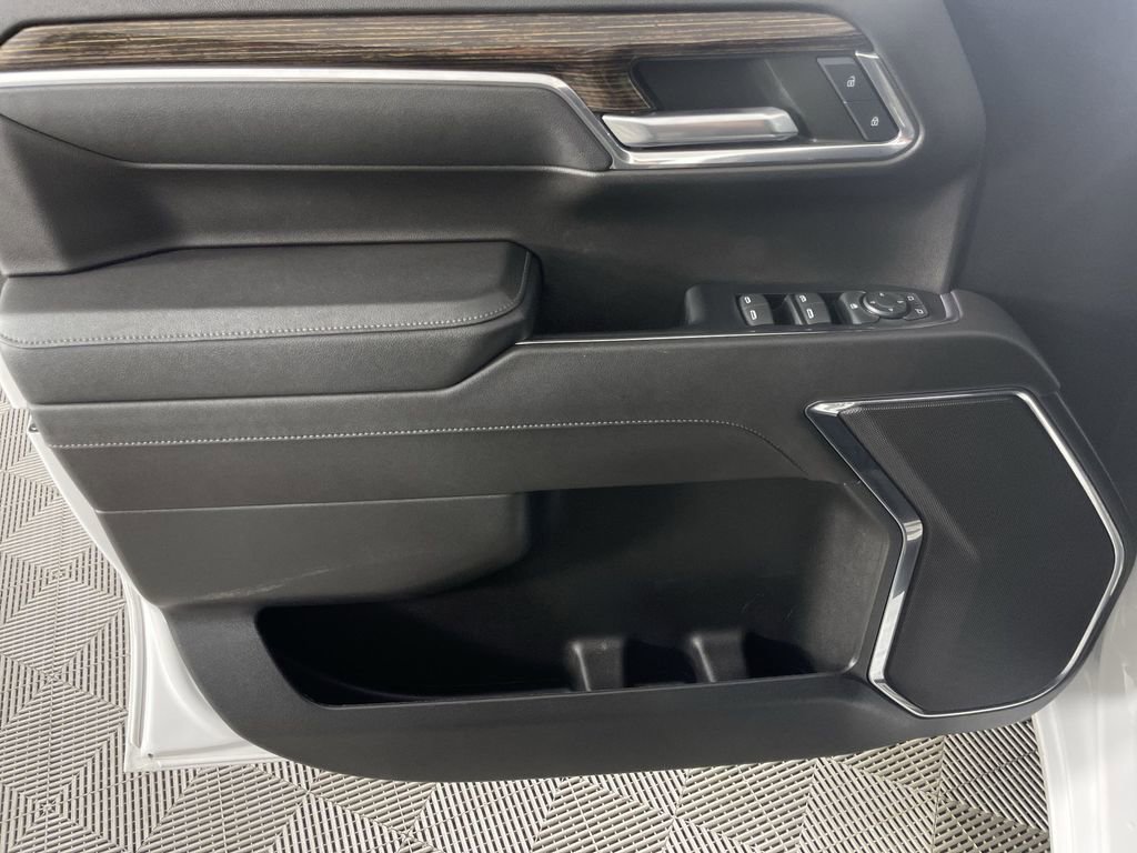 Used 2023 GMC Sierra 1500 Elevation image 22