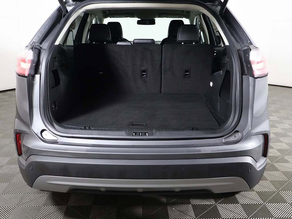 Used 2024 Ford Edge SEL w/ Convenience Package image 14